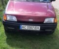 Червоний Форд Фієста, об'ємом двигуна 1.4 л та пробігом 200 тис. км за 1200 $, фото 1 на Automoto.ua