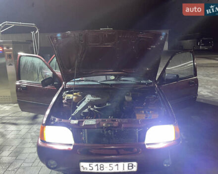 Красный Форд Фиеста, объемом двигателя 1.1 л и пробегом 300 тыс. км за 1100 $, фото 19 на Automoto.ua