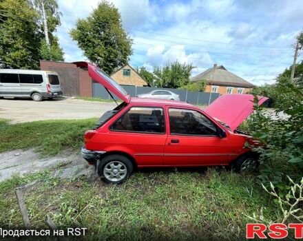 Червоний Форд Фієста, об'ємом двигуна 1.1 л та пробігом 210 тис. км за 750 $, фото 3 на Automoto.ua