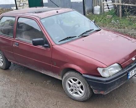 Красный Форд Фиеста, объемом двигателя 1.12 л и пробегом 100 тыс. км за 1066 $, фото 1 на Automoto.ua