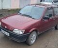 Красный Форд Фиеста, объемом двигателя 1.1 л и пробегом 100 тыс. км за 1070 $, фото 1 на Automoto.ua