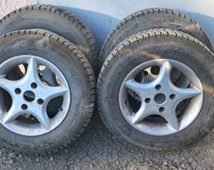 Красный Форд Фиеста, объемом двигателя 1.12 л и пробегом 100 тыс. км за 1066 $, фото 10 на Automoto.ua