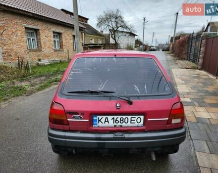 Красный Форд Фиеста, объемом двигателя 1.1 л и пробегом 358 тыс. км за 650 $, фото 5 на Automoto.ua