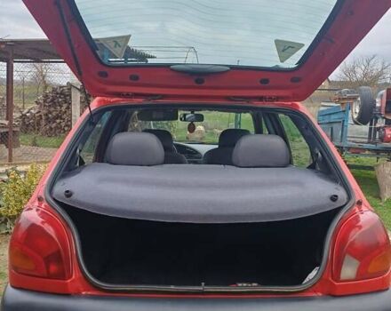 Красный Форд Фиеста, объемом двигателя 1.3 л и пробегом 34 тыс. км за 2700 $, фото 9 на Automoto.ua