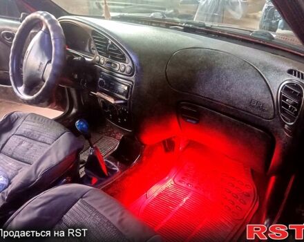 Червоний Форд Фієста, об'ємом двигуна 1.3 л та пробігом 120 тис. км за 2150 $, фото 13 на Automoto.ua