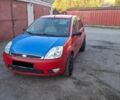 Красный Форд Фиеста, объемом двигателя 1.3 л и пробегом 320 тыс. км за 2500 $, фото 1 на Automoto.ua