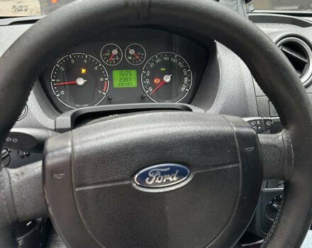 Червоний Форд Фієста, об'ємом двигуна 1.25 л та пробігом 230 тис. км за 3100 $, фото 5 на Automoto.ua