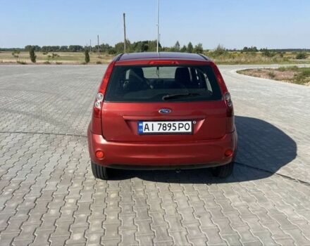 Красный Форд Фиеста, объемом двигателя 1.2 л и пробегом 252 тыс. км за 3450 $, фото 3 на Automoto.ua