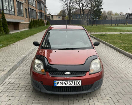 Красный Форд Фиеста, объемом двигателя 1.3 л и пробегом 159 тыс. км за 3450 $, фото 1 на Automoto.ua