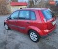 Красный Форд Фиеста, объемом двигателя 1.24 л и пробегом 200 тыс. км за 3600 $, фото 1 на Automoto.ua