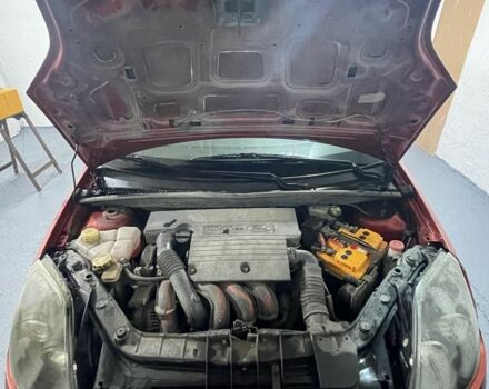 Червоний Форд Фієста, об'ємом двигуна 1.4 л та пробігом 214 тис. км за 3500 $, фото 13 на Automoto.ua