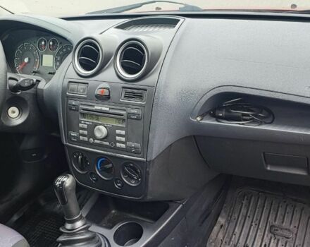 Форд Фиеста 2006 в Вишневом на Automoto.ua Красный Форд Фиеста, объемом двигателя 1.24 л и пробегом 347 тыс. км за 3250 $, фото 7 на Automoto.ua