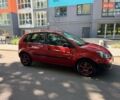 Красный Форд Фиеста, объемом двигателя 1.2 л и пробегом 219 тыс. км за 3600 $, фото 4 на Automoto.ua