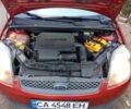 Красный Форд Фиеста, объемом двигателя 1.3 л и пробегом 190 тыс. км за 3800 $, фото 10 на Automoto.ua