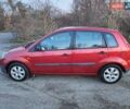 Красный Форд Фиеста, объемом двигателя 1.24 л и пробегом 200 тыс. км за 3600 $, фото 2 на Automoto.ua
