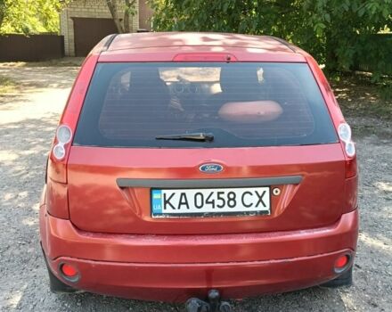 Червоний Форд Фієста, об'ємом двигуна 1.2 л та пробігом 238 тис. км за 2700 $, фото 1 на Automoto.ua