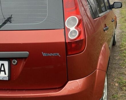 Червоний Форд Фієста, об'ємом двигуна 1.2 л та пробігом 226 тис. км за 3600 $, фото 6 на Automoto.ua