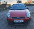 Красный Форд Фиеста, объемом двигателя 1.24 л и пробегом 200 тыс. км за 3600 $, фото 7 на Automoto.ua