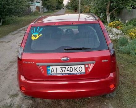 Красный Форд Фиеста, объемом двигателя 1.4 л и пробегом 306 тыс. км за 4100 $, фото 3 на Automoto.ua