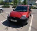 Червоний Форд Фієста, об'ємом двигуна 1.24 л та пробігом 300 тис. км за 2250 $, фото 1 на Automoto.ua