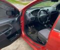 Красный Форд Фиеста, объемом двигателя 1.2 л и пробегом 175 тыс. км за 3900 $, фото 3 на Automoto.ua