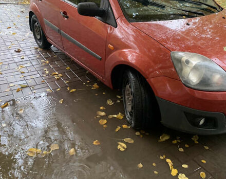 Форд Фієста 2006 у Запоріжжя на Automoto.ua Червоний Форд Фієста, об'ємом двигуна 1.39 л та пробігом 154 тис. км за 4200 $, фото 2 на Automoto.ua