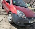 Червоний Форд Фієста, об'ємом двигуна 1.39 л та пробігом 340 тис. км за 3200 $, фото 1 на Automoto.ua