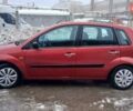 Червоний Форд Фієста, об'ємом двигуна 1.24 л та пробігом 158 тис. км за 2990 $, фото 4 на Automoto.ua