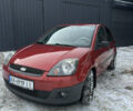 Червоний Форд Фієста, об'ємом двигуна 1.39 л та пробігом 157 тис. км за 4200 $, фото 1 на Automoto.ua