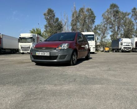 Красный Форд Фиеста, объемом двигателя 1.4 л и пробегом 237 тыс. км за 3800 $, фото 3 на Automoto.ua