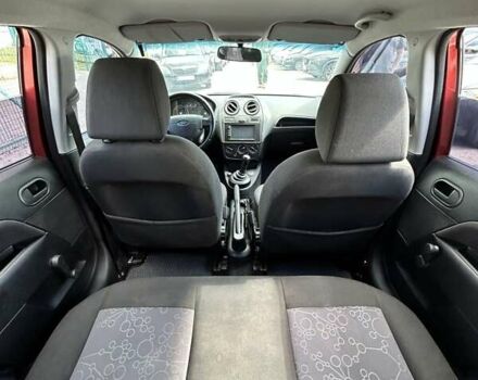 Форд Фиеста 2006 в Сумах на Automoto.ua Красный Форд Фиеста, объемом двигателя 1.39 л и пробегом 139 тыс. км за 5500 $, фото 12 на Automoto.ua