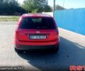 Красный Форд Фиеста, объемом двигателя 1.2 л и пробегом 210 тыс. км за 3700 $, фото 4 на Automoto.ua