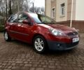 Червоний Форд Фієста, об'ємом двигуна 1.4 л та пробігом 210 тис. км за 4200 $, фото 1 на Automoto.ua