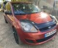 Красный Форд Фиеста, объемом двигателя 1.3 л и пробегом 226 тыс. км за 3900 $, фото 1 на Automoto.ua