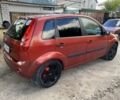 Красный Форд Фиеста, объемом двигателя 1.3 л и пробегом 226 тыс. км за 3900 $, фото 3 на Automoto.ua
