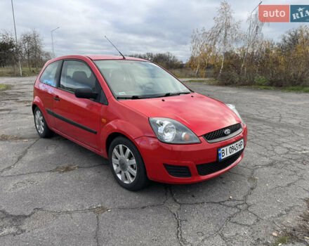 Красный Форд Фиеста, объемом двигателя 1.4 л и пробегом 210 тыс. км за 3650 $, фото 7 на Automoto.ua