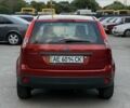 Красный Форд Фиеста, объемом двигателя 1.4 л и пробегом 147 тыс. км за 3750 $, фото 5 на Automoto.ua