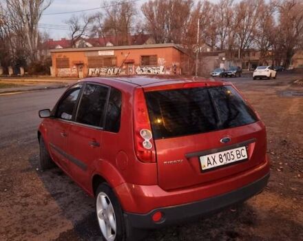 Красный Форд Фиеста, объемом двигателя 1.39 л и пробегом 255 тыс. км за 3250 $, фото 4 на Automoto.ua
