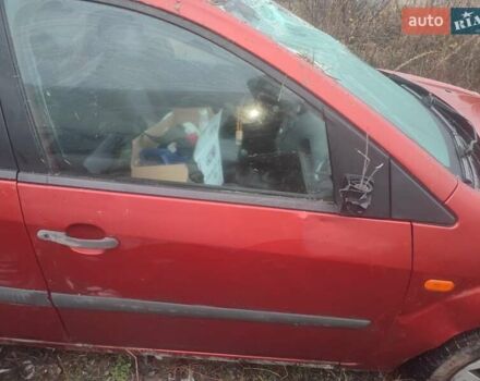 Красный Форд Фиеста, объемом двигателя 1.4 л и пробегом 175 тыс. км за 1750 $, фото 16 на Automoto.ua