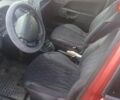 Красный Форд Фиеста, объемом двигателя 1.3 л и пробегом 178 тыс. км за 4100 $, фото 3 на Automoto.ua