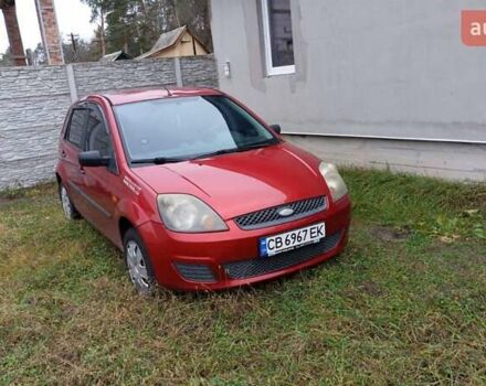 Червоний Форд Фієста, об'ємом двигуна 1.25 л та пробігом 168 тис. км за 2899 $, фото 4 на Automoto.ua