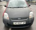 Красный Форд Фиеста, объемом двигателя 1.2 л и пробегом 217 тыс. км за 2300 $, фото 1 на Automoto.ua
