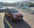 Красный Форд Фиеста, объемом двигателя 1.4 л и пробегом 300 тыс. км за 3192 $, фото 1 на Automoto.ua
