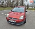 Червоний Форд Фієста, об'ємом двигуна 1.2 л та пробігом 158 тис. км за 3500 $, фото 1 на Automoto.ua