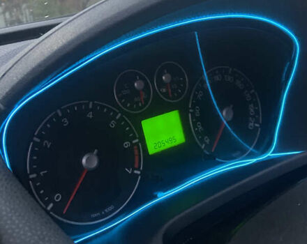 Форд Фиеста 2007 в Могилев-Подольском на Automoto.ua Красный Форд Фиеста, объемом двигателя 1.3 л и пробегом 204 тыс. км за 3700 $, фото 5 на Automoto.ua