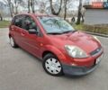 Червоний Форд Фієста, об'ємом двигуна 1.2 л та пробігом 158 тис. км за 3500 $, фото 2 на Automoto.ua