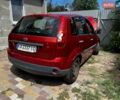 Красный Форд Фиеста, объемом двигателя 1.3 л и пробегом 279 тыс. км за 3100 $, фото 1 на Automoto.ua