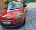 Красный Форд Фиеста, объемом двигателя 1.39 л и пробегом 112 тыс. км за 4700 $, фото 1 на Automoto.ua