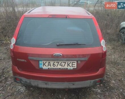 Красный Форд Фиеста, объемом двигателя 1.4 л и пробегом 175 тыс. км за 1750 $, фото 9 на Automoto.ua