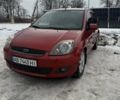 Червоний Форд Фієста, об'ємом двигуна 1.39 л та пробігом 126 тис. км за 4500 $, фото 1 на Automoto.ua